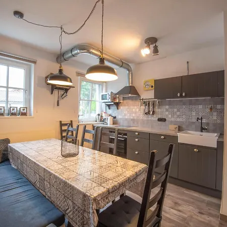 Modern Near Area In Brixen Im Thale Apartment